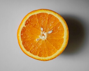 新鲜橙子