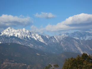 壮丽雪山风景