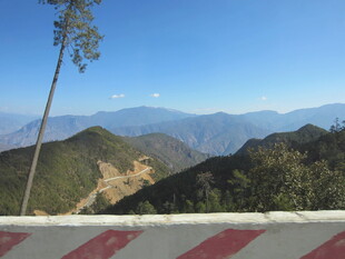 山间公路风景