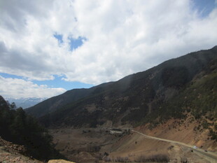 山间公路风景