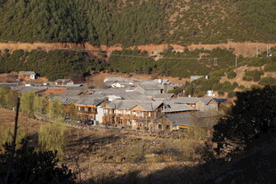 山间村落景观