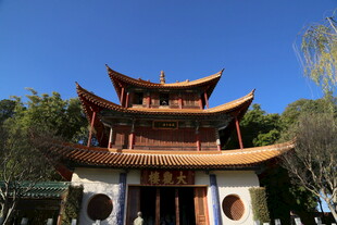 中式古亭 尽显传统建筑之美