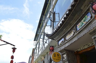 日式街道店铺景象