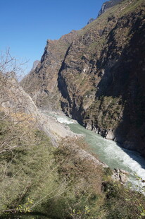 峡谷河流自然风光