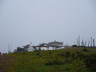 山丘上的建筑景观