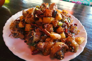 美味特色炒鸡块