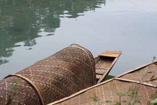 水上竹编船具 古朴风情