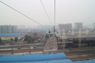 城市铁轨景观
