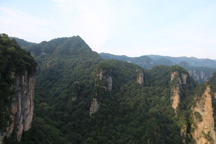 壮丽山景 翠峰林立