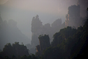 梦幻张家界奇峰景观