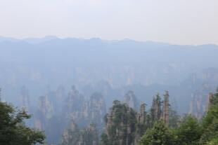 山林远景 绿意盎然的自然