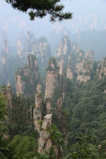 张家界奇峰林立美景