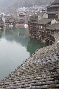 湘西水乡吊脚楼风景