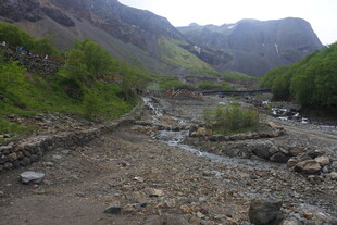 山间溪流 自然野趣之景