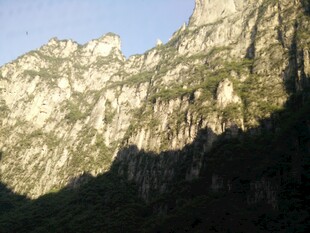 壮丽山景