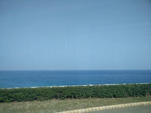 海边风景 开阔蓝色海岸线