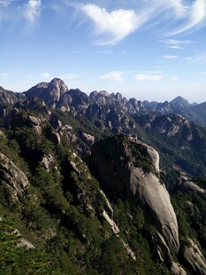 壮丽群山美景