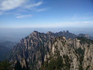 巍峨黄山美景