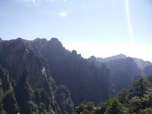 壮丽山景 领略自然之美
