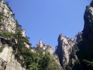 壮丽山景 奇峰耸立