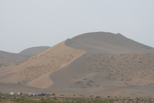沙漠山丘景观