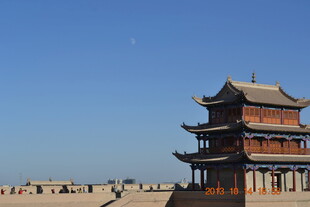 嘉峪关城楼 蓝天映衬古韵