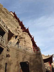 敦煌莫高窟古老石窟建筑