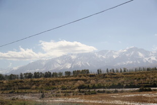 远山旷野风光