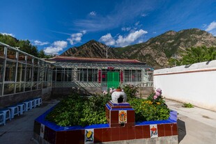 藏式庭院风光
