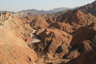 壮丽丹霞地貌峡谷景观