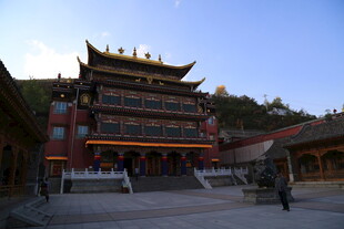 中式古建筑寺庙景观