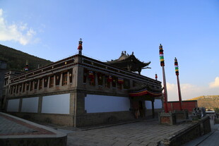 藏式风格建筑 庄严古朴