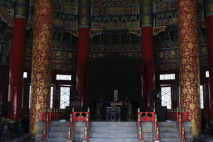 中式古建筑内景