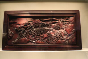 精美木雕山水图案摆件