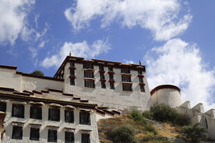 布达拉宫建筑风光