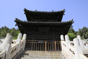 中式古建筑阁楼