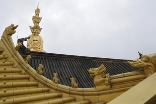 中式古建筑屋顶精美一角