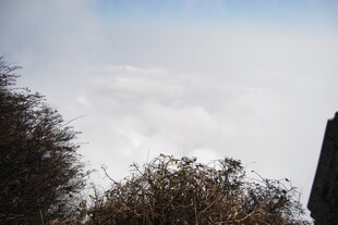 山间云海景观