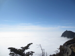高山云海景观
