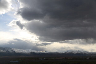 乌云密布的天空景象