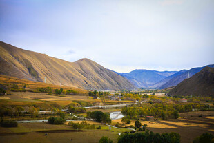山间田园风光美景