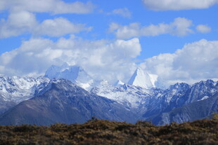 壮丽雪山美景