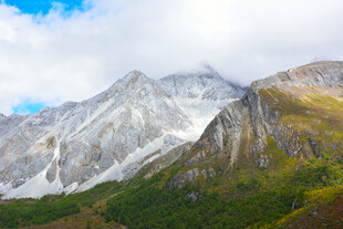 壮丽雪山美景