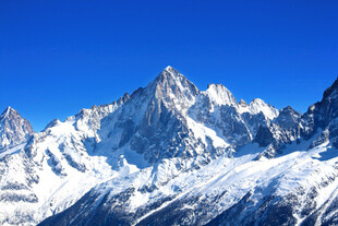 壮丽雪山美景