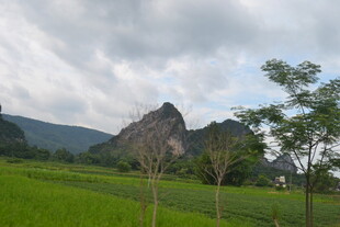 田园山峦风光美景