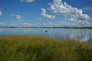 湖畔风光 宁静自然景致