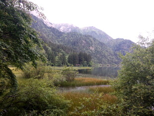 山林湖畔自然风光美景