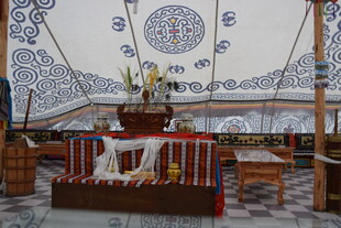 传统祭祀场景布置