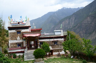 藏式山居 静卧山间美景
