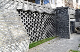 现代镂空砖墙建筑景观